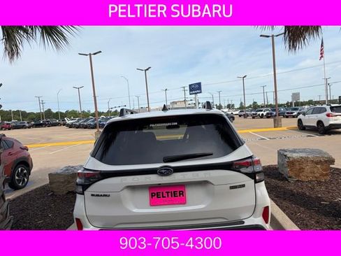 Used 2025 Subaru Forester Premium image 18