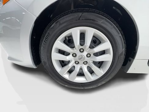 Used 2018 Nissan Altima 2.5 S w/ S Convenience Package FWD image 12