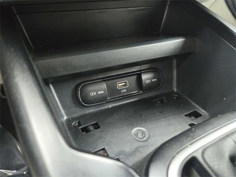 Certified 2023 Kia Soul LX w/ LX Technology Package image 15