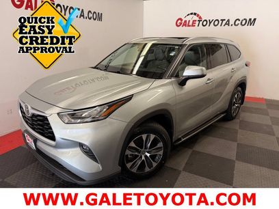 Used 2021 Toyota Highlander XLE