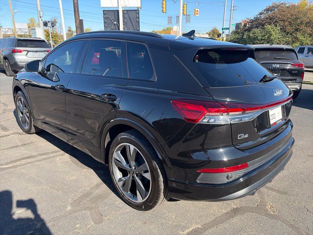 Used 2024 Audi Q4 e-tron Premium Plus AWD/4WD image 4