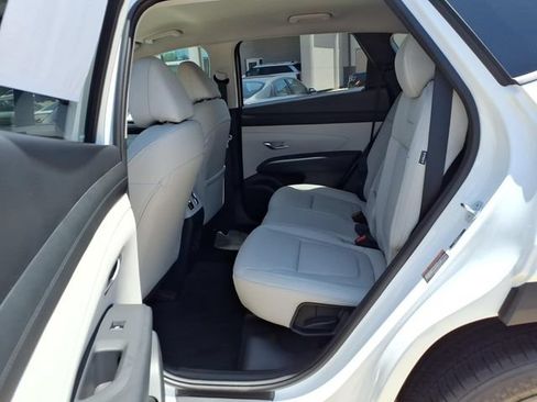New 2026 Hyundai Tucson SEL Plus FWD image 17