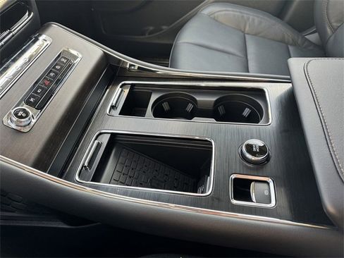 New 2026 Lincoln Aviator Reserve image 30