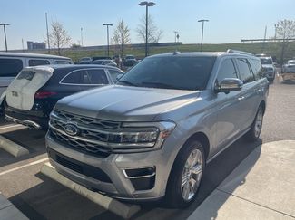 Used 2024 Ford Expedition Platinum video 1