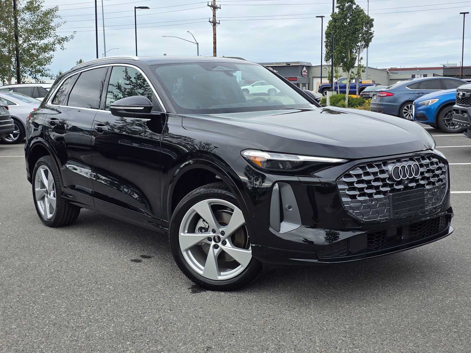 New 2026 Audi Q5 Premium Plus AWD/4WD image 1