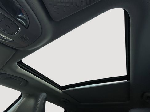 Used 2022 Jeep Compass Trailhawk w/ Sun and Sound Group image 23