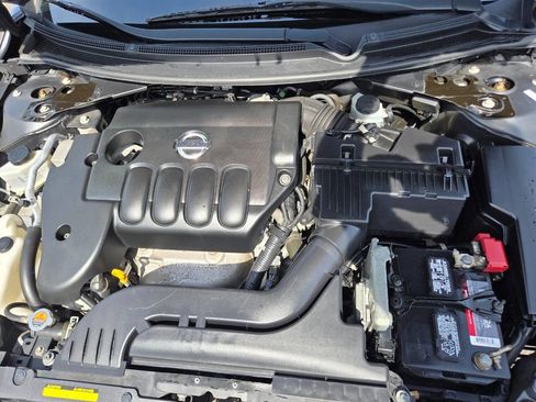 Used 2012 Nissan Altima 2.5 S w/ Convenience Pkg FWD image 30