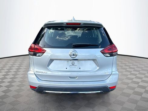 Used 2020 Nissan Rogue S image 6