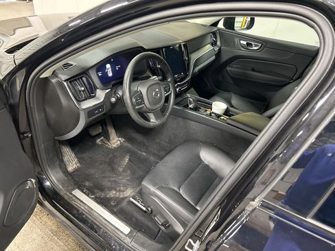 Used 2024 Volvo XC60 T8 Core image 6