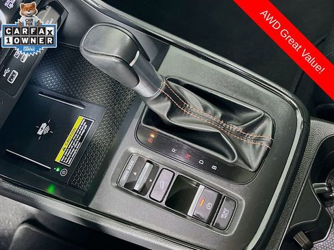 Used 2024 Honda CR-V Sport Touring image 17