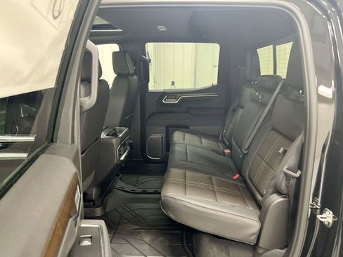 New 2026 Chevrolet Silverado 1500 High Country w/ Technology Package AWD/4WD image 24