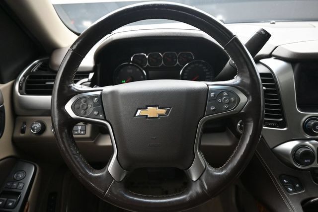 Used 2018 Chevrolet Tahoe Premier AWD/4WD image 18