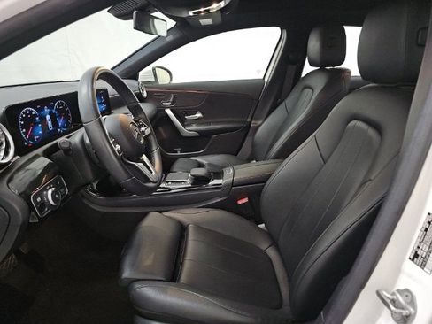 Used 2022 Mercedes-Benz A 220 4MATIC w/ Premium Package Lite image 7