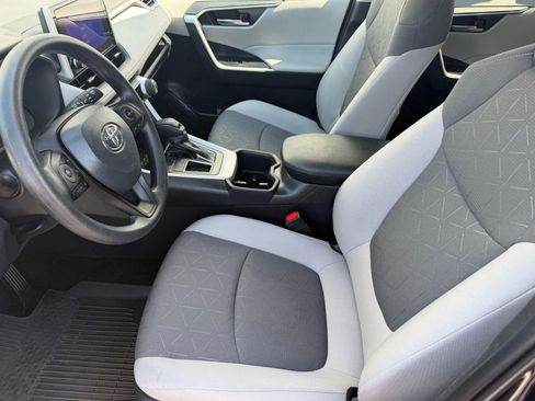 Certified 2025 Toyota RAV4 XLE image 5