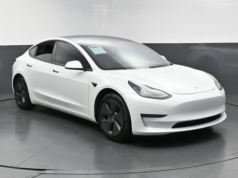 Used 2022 Tesla Model 3 Long Range AWD/4WD image 44