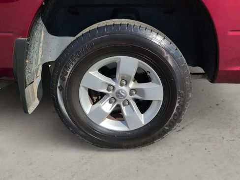 Used 2018 RAM 1500 Express w/ Express Value Package image 8