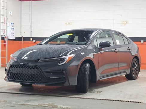 New 2026 Toyota Corolla SE image 18