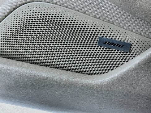 Certified 2023 Porsche Taycan 4S AWD/4WD image 12