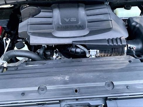 Used 2022 Nissan Titan PRO-4X w/ Pro-4x Utility Package image 29