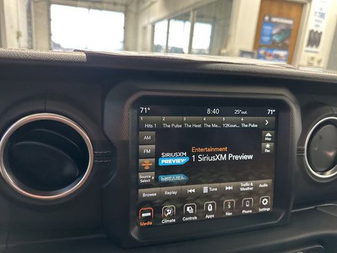 Used 2022 Jeep Wrangler Unlimited Sahara 4xe image 34