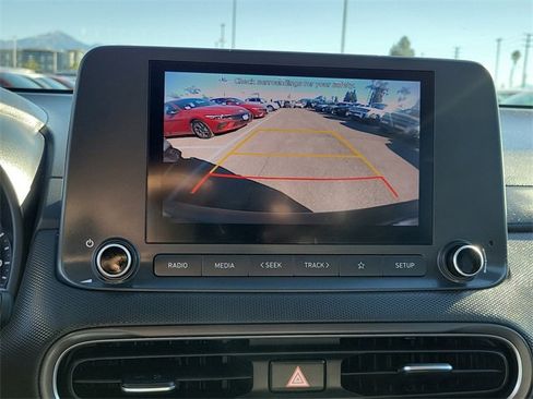 Used 2023 Hyundai Kona SEL image 11