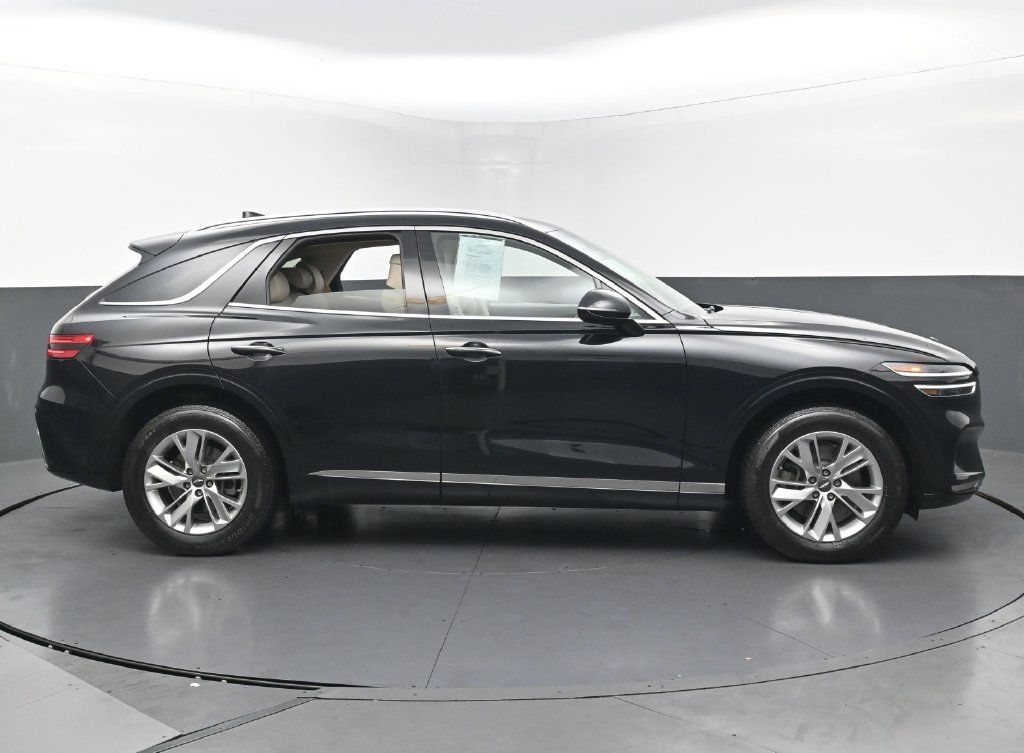 Used 2023 Genesis GV70 2.5T AWD/4WD image 6