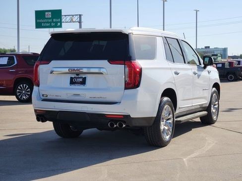 Used 2024 GMC Yukon Denali image 14