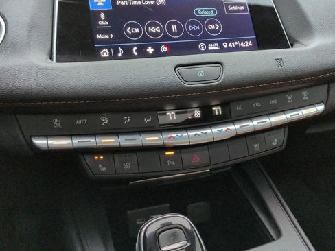 Used 2020 Cadillac XT4 Premium Luxury image 29