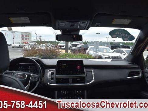 Certified 2024 GMC Yukon SLT RWD image 3