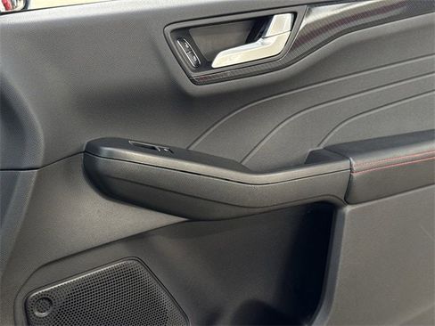 Used 2024 Ford Escape ST-Line image 27