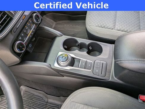 Certified 2022 Ford Escape SE w/ SE Sport Appearance Package image 16