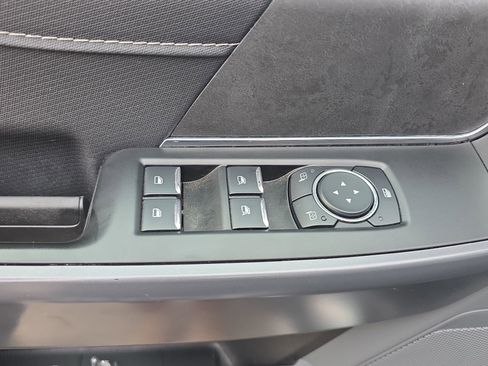 Used 2025 Ford F150 XLT w/ Equipment Group 301A Standard AWD/4WD image 26