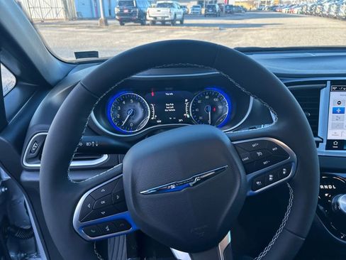 New 2026 Chrysler Voyager LX image 14