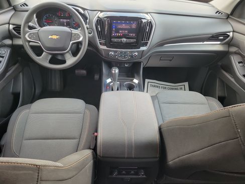 Used 2020 Chevrolet Traverse LS FWD image 11