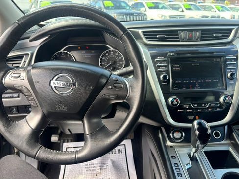 Used 2021 Nissan Murano SV AWD/4WD image 18