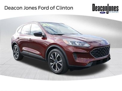 Certified 2021 Ford Escape SE w/ SE Sport Appearance Package