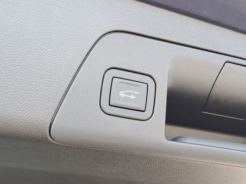 New 2026 Buick Envision Avenir image 8