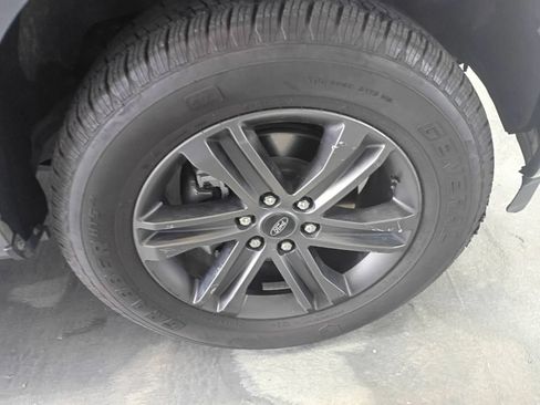 Used 2022 Ford F150 XLT w/ Equipment Group 302A High image 30