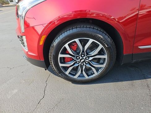 Used 2025 Cadillac XT5 Sportv image 76