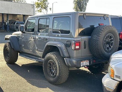 Used 2021 Jeep Wrangler Unlimited Rubicon w/ Xtreme Recon 35" Tire Package image 4