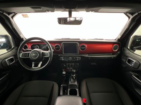 Used 2021 Jeep Wrangler Rubicon AWD/4WD image 9