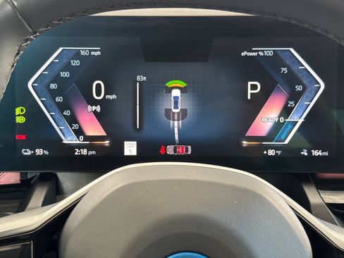 Used 2024 BMW i5 eDrive40i w/ Premium Package RWD image 35