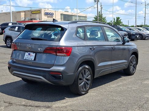 Used 2022 Volkswagen Taos S FWD image 7