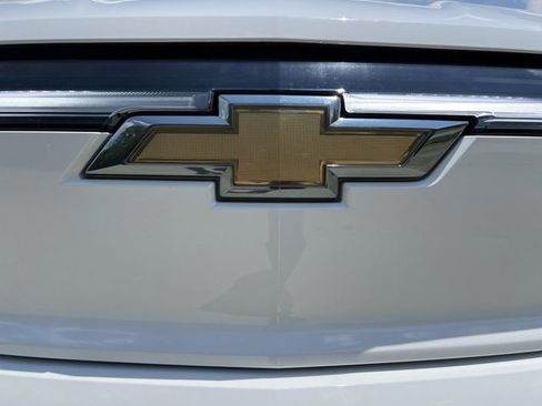 New 2026 Chevrolet Silverado EV LT image 32