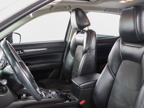 Used 2019 MAZDA CX-5 Touring FWD image 25