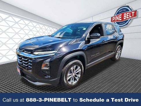 New 2026 Chevrolet Equinox LT w/ Convenience Package II image 1