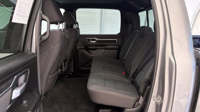 Used 2024 RAM 1500 Big Horn AWD/4WD image 17