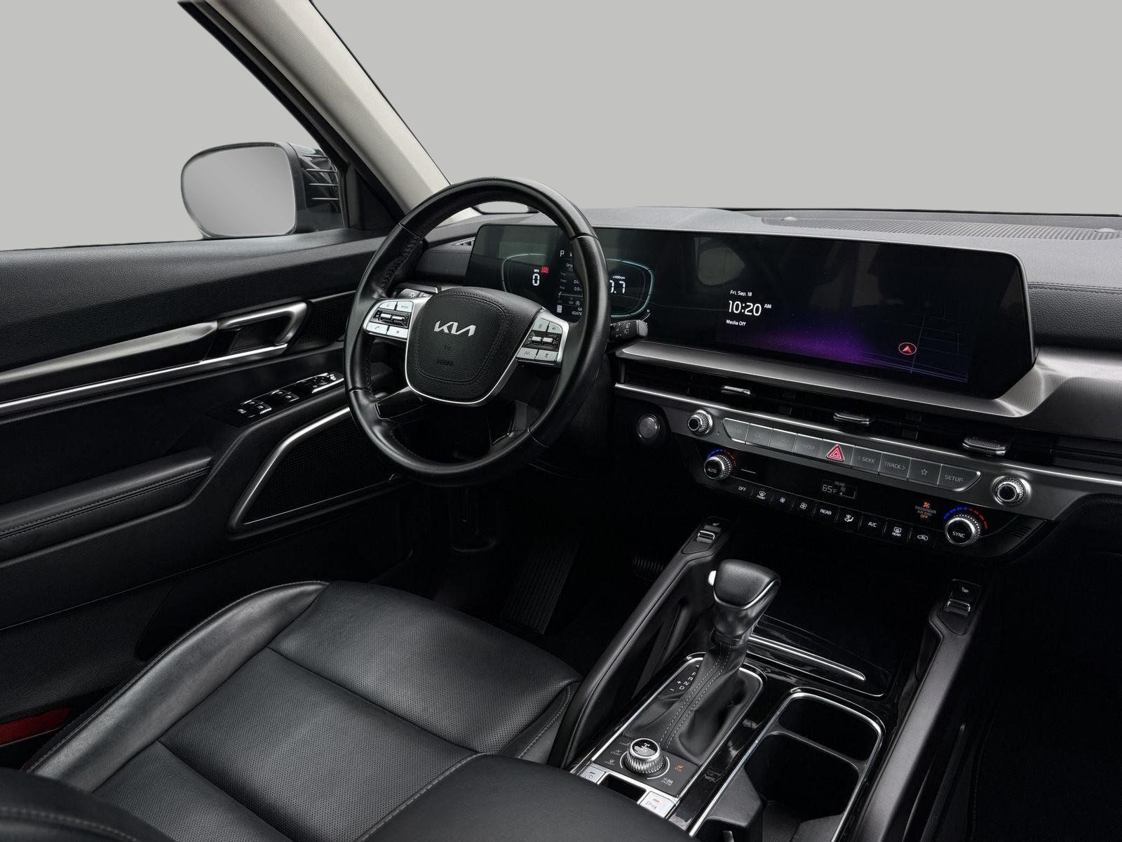 Used 2025 Kia Telluride S AWD/4WD image 36