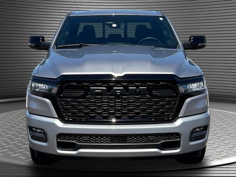 Used 2025 RAM 1500 Big Horn AWD/4WD image 2