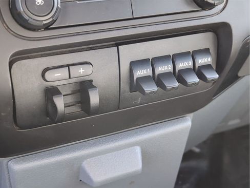 Used 2014 Ford F450 XL w/ Power Equipment Group image 14